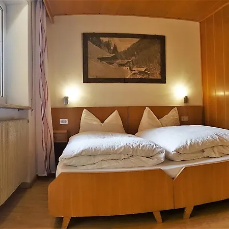 Apartments Praverd Nelle Dolomiti Santa Cristina Val Gardena Room photo