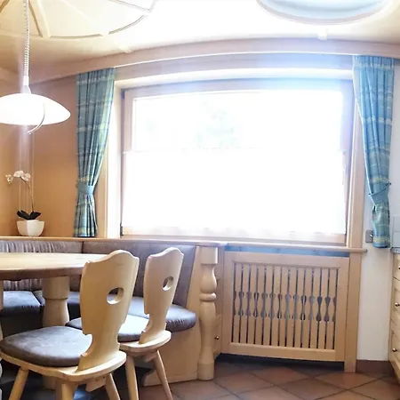 Apartments Praverd Nelle Dolomiti Santa Cristina Val Gardena Room photo